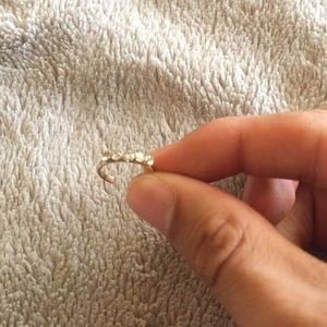 Gold rhinestone toe ring