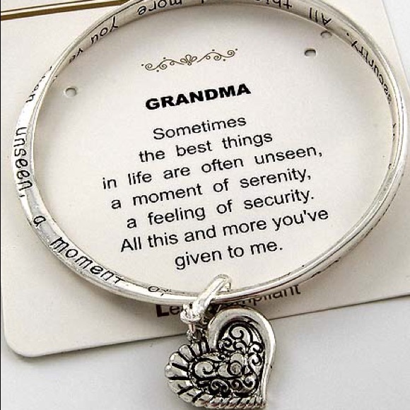 Jewelry - Gorgeous Grandma Charm Bracelet