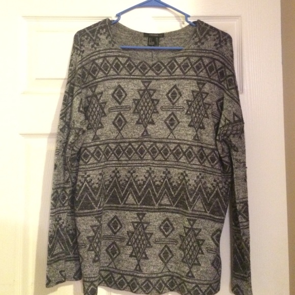 Tribal print long sleeve shirt - Picture 1 of 2