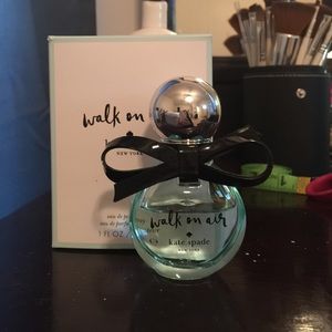 Walk on air Kate spade