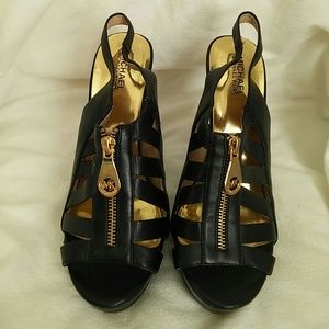 Michael Kors gold and black zipper heels!