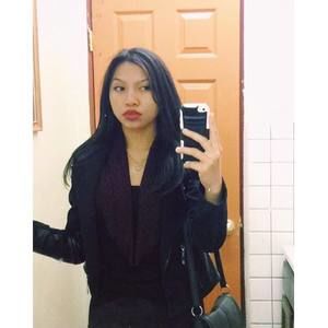 Meet your Posher, Alma