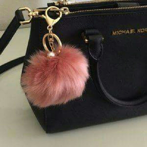 Pompom key chain