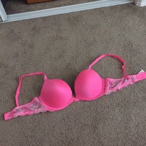 Victoria secret pink bra size 34C