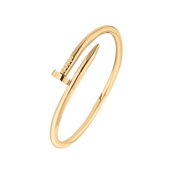 Gold Nail Bracelet 💥