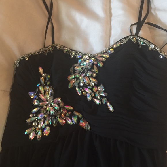 Sheer With Diamonds - Picture 3 of 4