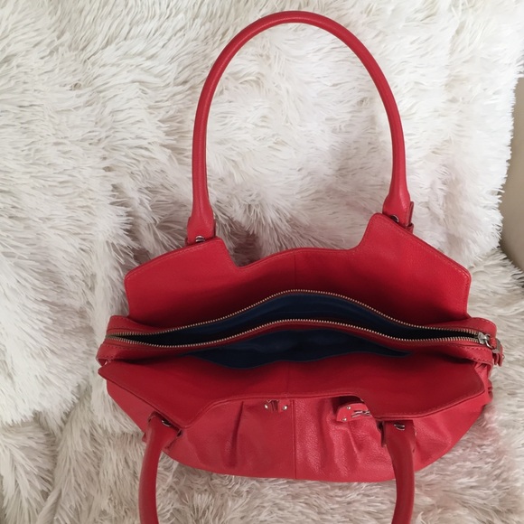 Maxx New York Babbo Tote - Picture 2 of 4