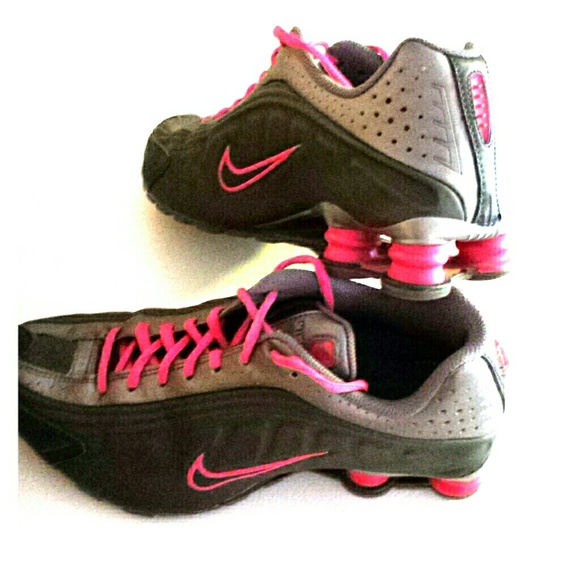 Nike Shox