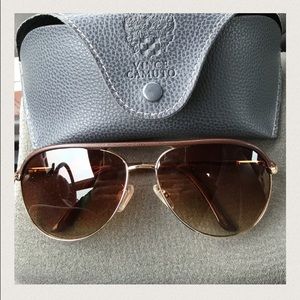 VINCE CAMUTO brown aviator sunglasses