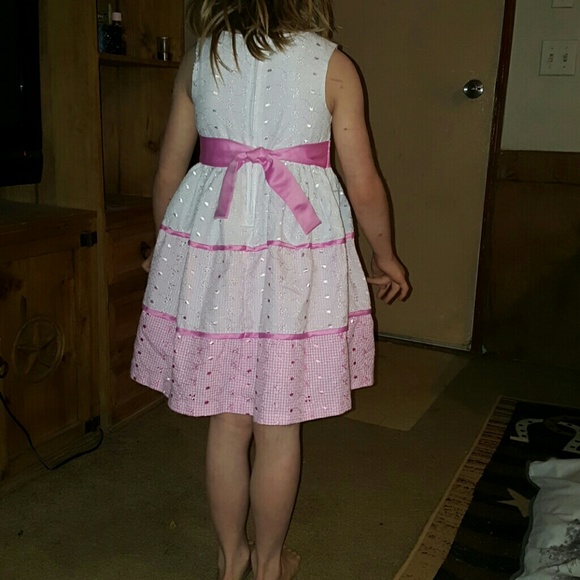 Dress - Picture 2 of 2