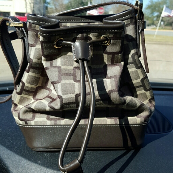 Nine West hobo style handbag