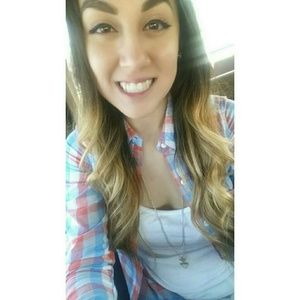 Meet your Posher, Vanessa