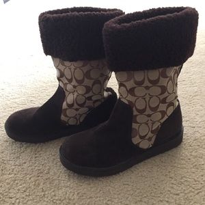 Authentic Coach winter boots