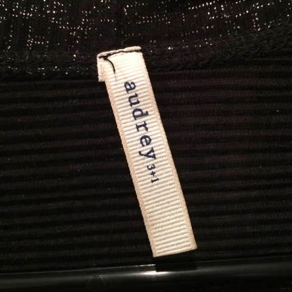 Sparkly Open Cardigan Kimono Need Supply Co - Picture 3 of 4