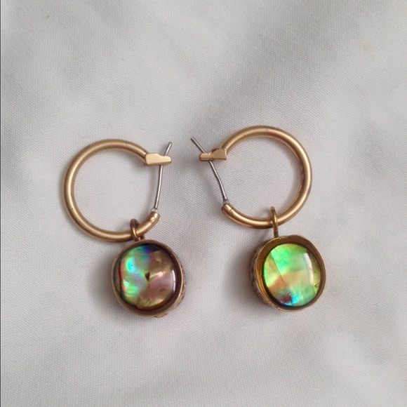 Beautiful gold and stone earrings.