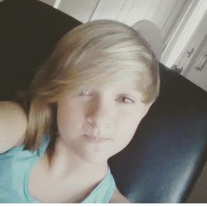 Meet your Posher, Faith