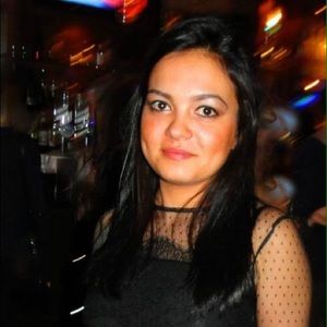 Meet your Posher, Dinora