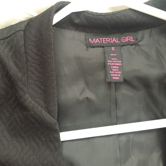 Blazer - Picture 2 of 3