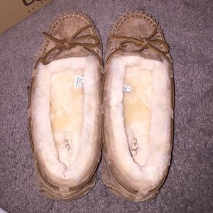 Ugg  Moccasins