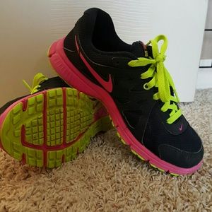 Nike shoes