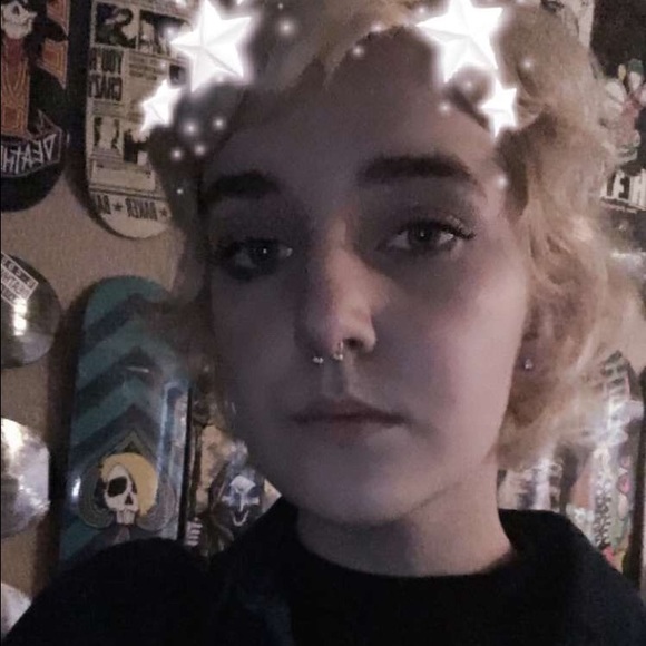 Meet your Posher, Sydney - Picture 1 of 1