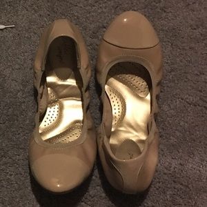 Tan flats size 13