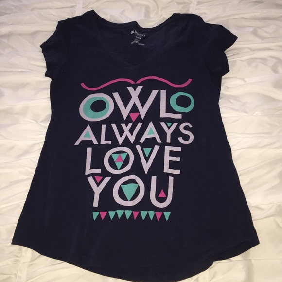 Old Navy graphic tee