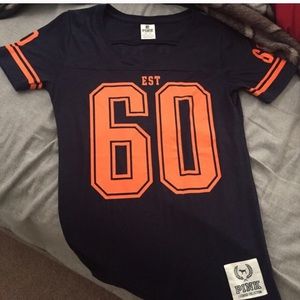 BRONCOS !!! XS PINK VS BRONCOS SHIRT!