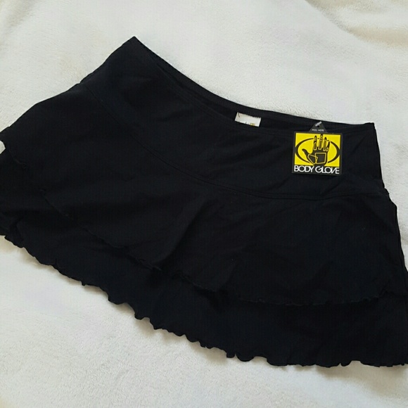 🔹BRAND NEW🔹Body Glove cover skirt
