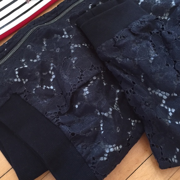 Lace bomber jacket - Picture 3 of 4