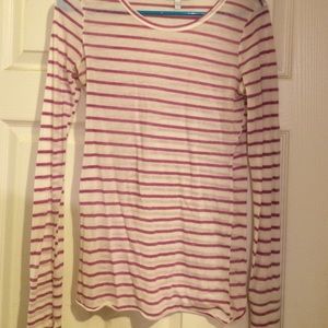 White and magenta stripped long sleeve t shirt