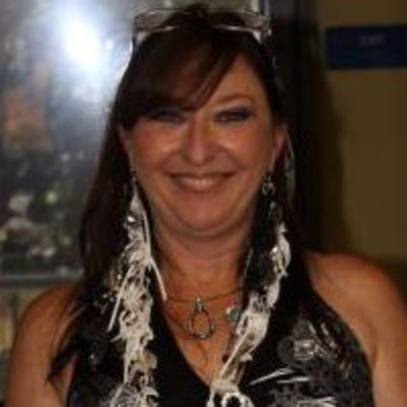 Meet your Posher, Lucy - Picture 1 of 1