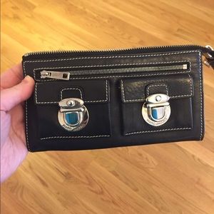 Marc Jacobs clutch
