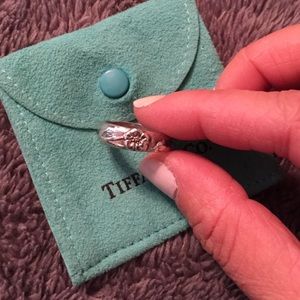 Authentic Tiffany Nature Flower Ring size 7.5/8
