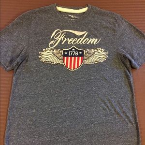 Men's Small Old Navy Gray Freedom T-Shirt