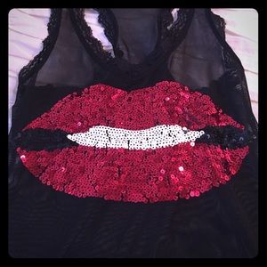 Adorable valentine's Day top!
