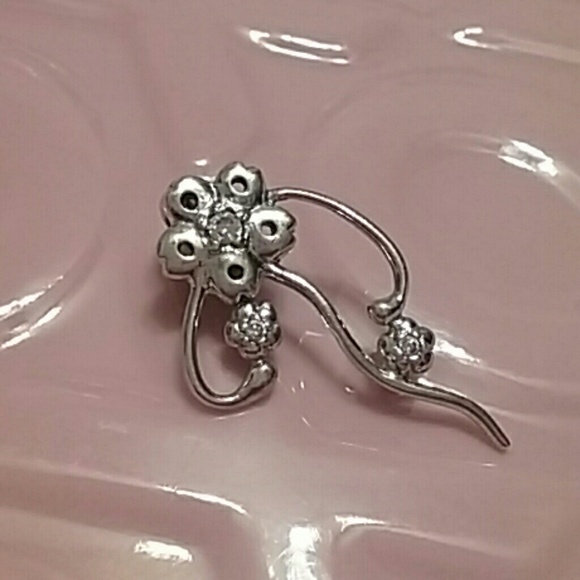 (Final Reduction)925 SS & Diamond Pendant