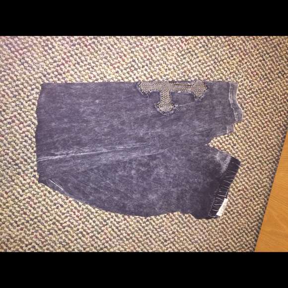 ❌SOLD❌Black acid wash leggings