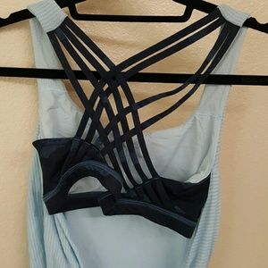 Lululemon wild tank blue camouflage size 6