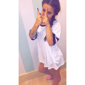 Meet your Posher, Wirginia