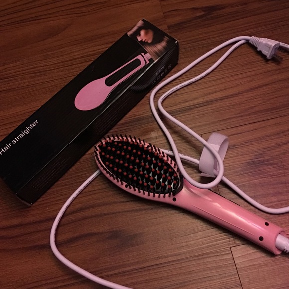 Brand New Mousand Pink Brush Hair Straightener