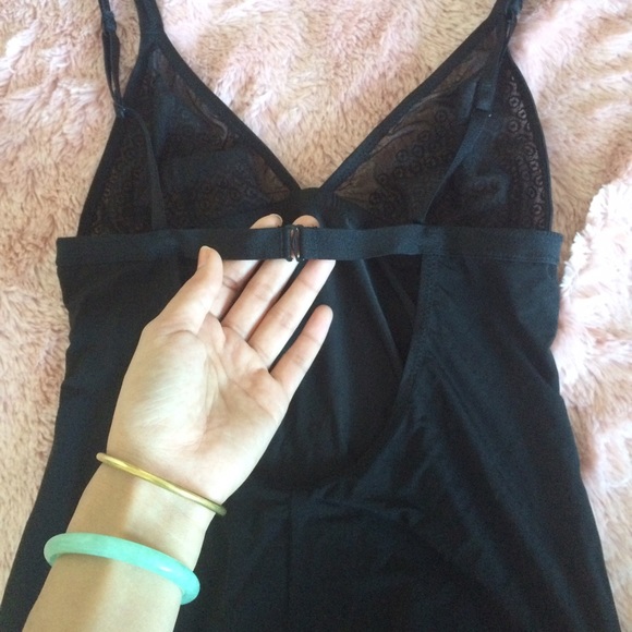 VS bodysuit - Picture 2 of 2