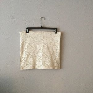 Stretch Lace cream colored skirt
