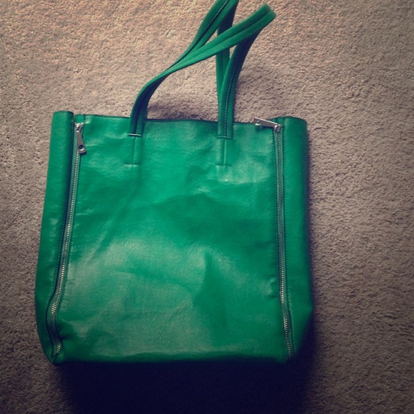 Green tote bag from Italy!