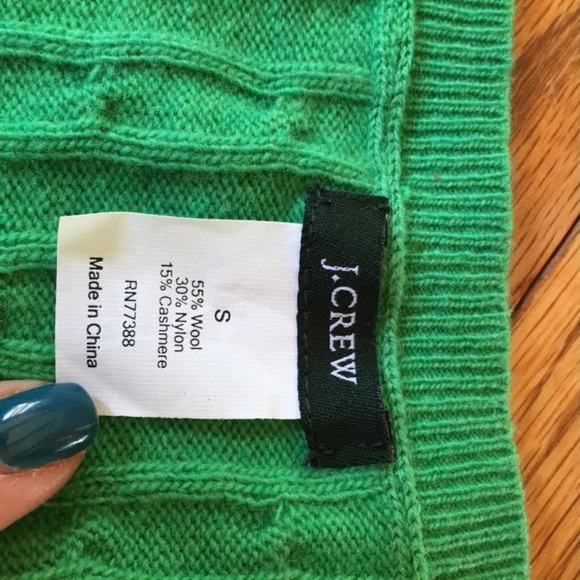 J crew Cashmere Blend cable knit Sweater - Picture 3 of 4