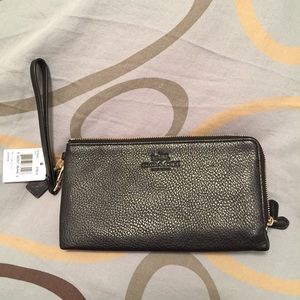 Coach leather wallet wristlet