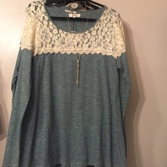 Umgee Top with Lace