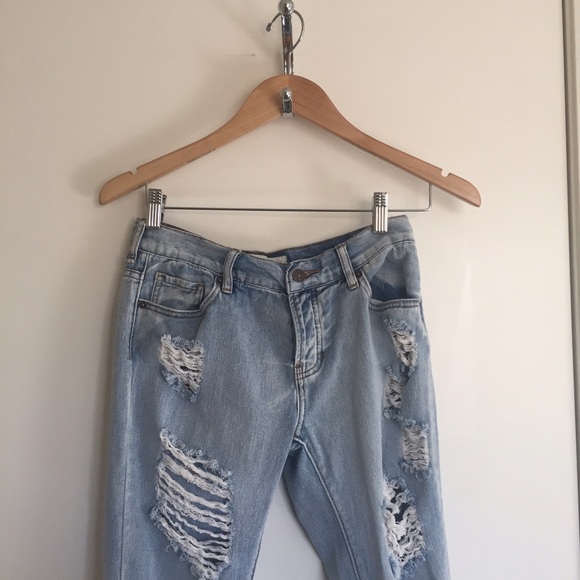 #BRANDYUSA RIPPED MOM JEAN