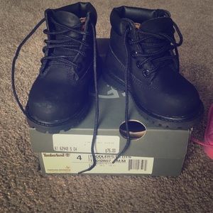 Timberland toddler shoes