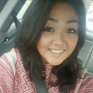 Meet your Posher, Elizabeth